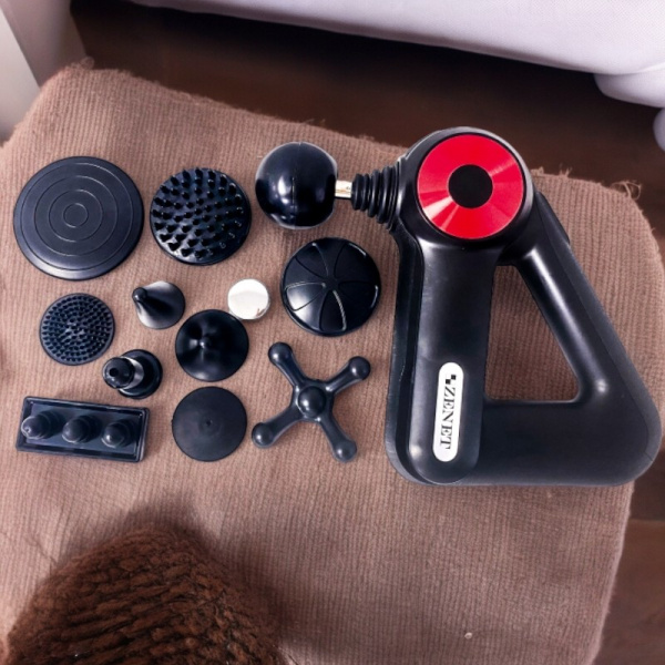 Ударный массажер для тела с 12 насадками / Компактный ударный массажер-пистолет